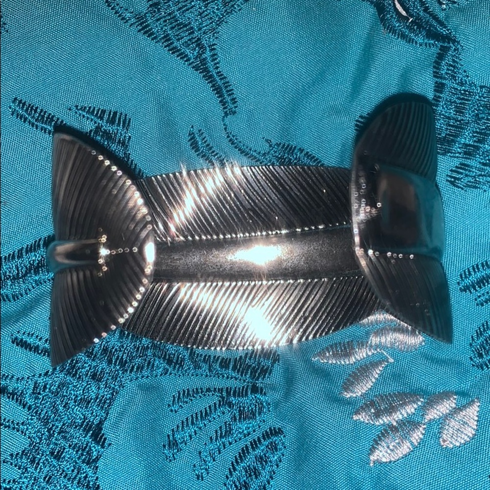 Bracelet - Picture 3 of 3